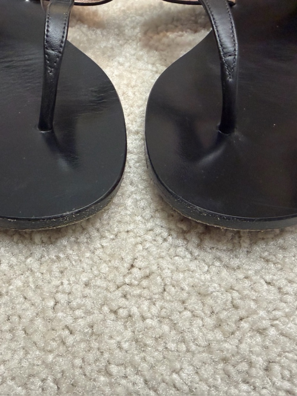 GUCCI Double G Lifford Leather Black Thong Sandal sz 37 - Picture 4 of 7